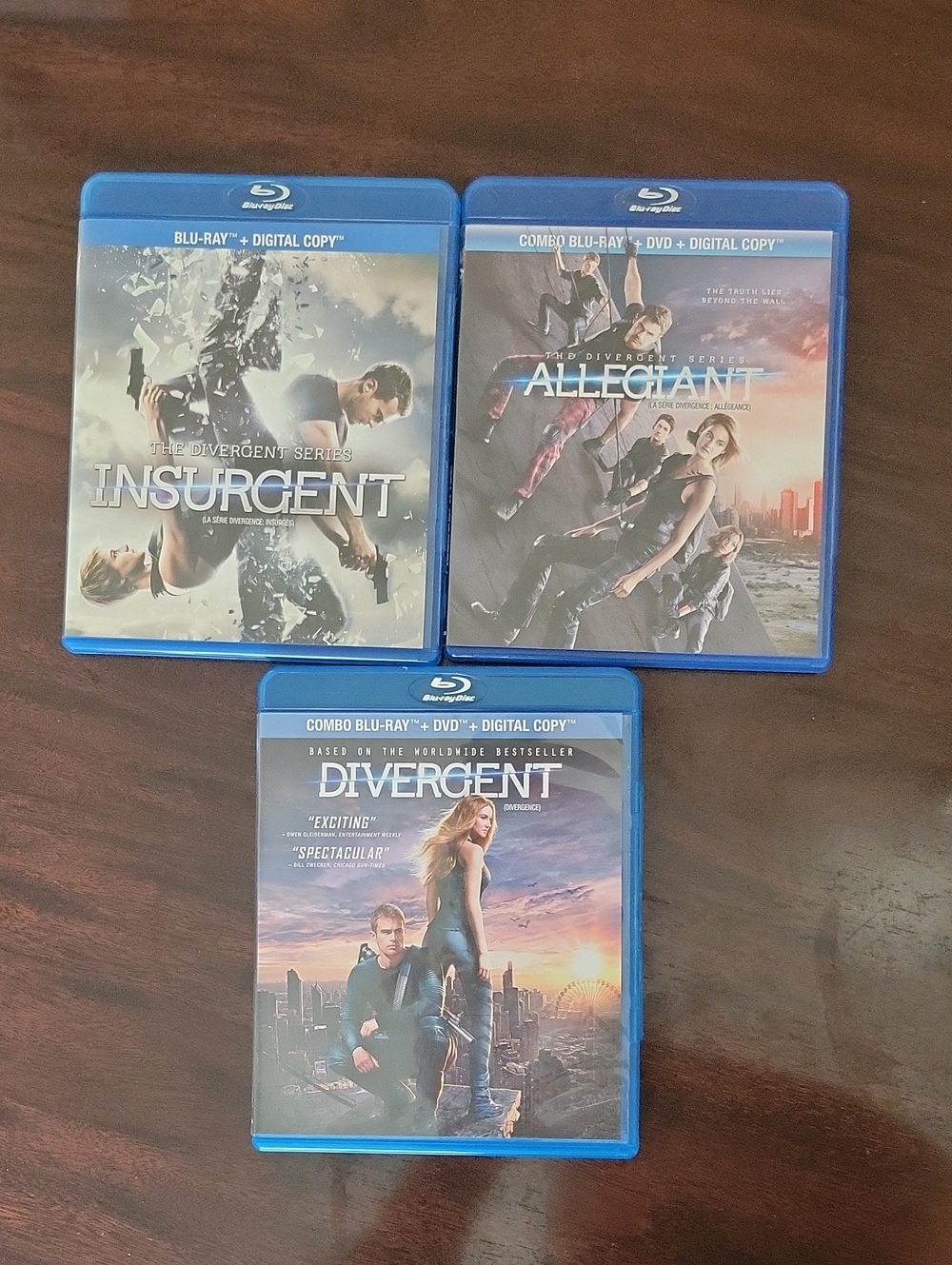 Blu-ray Movie Set: Divergent Trilogy (Blue)